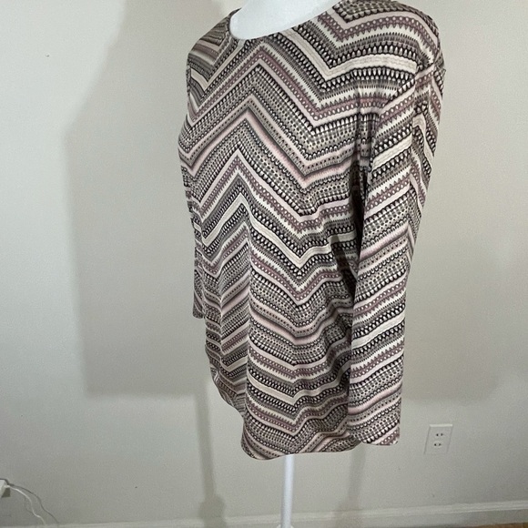 Travelers by Chico’s sz sz 1 top knit zigzag print - Picture 10 of 12